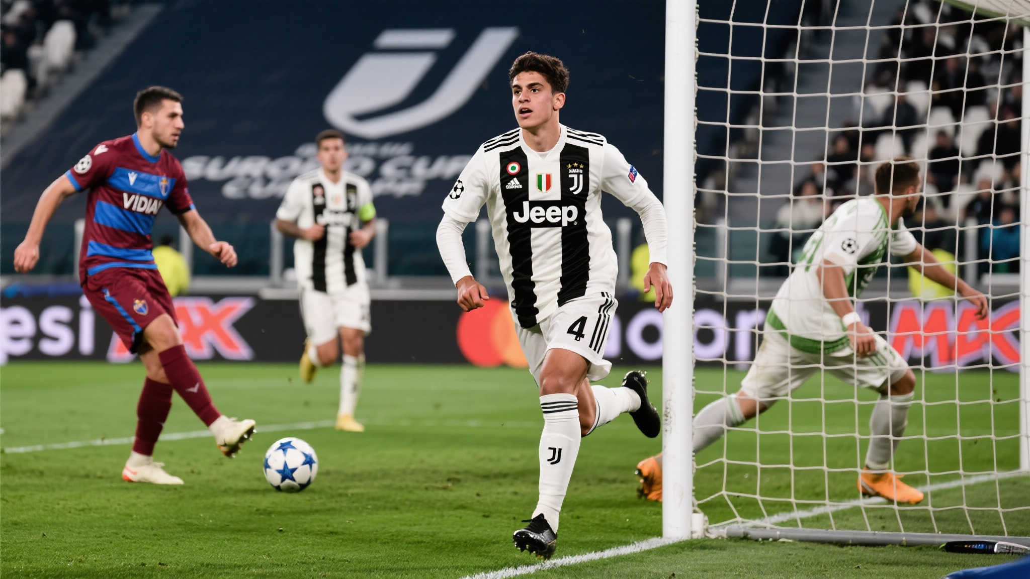 伊尔迪兹梅开二度+制造乌龙，弗拉霍维奇建功，尤文4-1大胜维达德